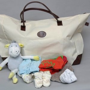 Comment composer le trousseau de bébé pour la maternité ?